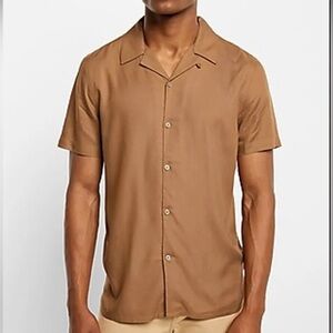 Express Men’s Short Sleeve Button Down